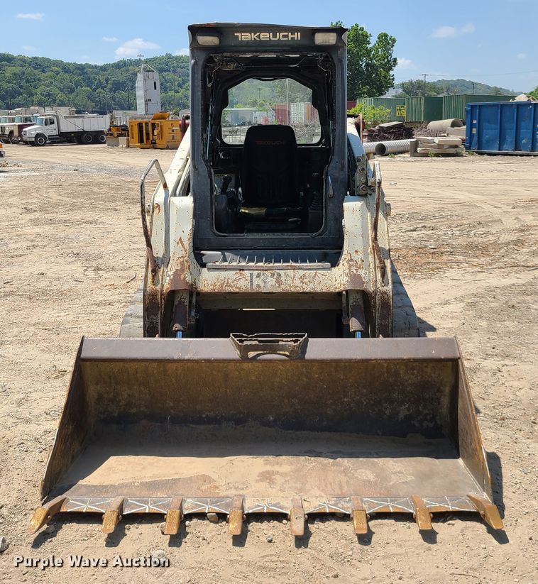 image for item DI6096 2010 Takeuchi TL240  tracked skid steer loader