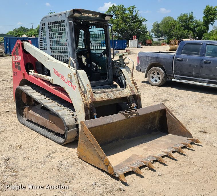 image for item DI6096 2010 Takeuchi TL240  tracked skid steer loader