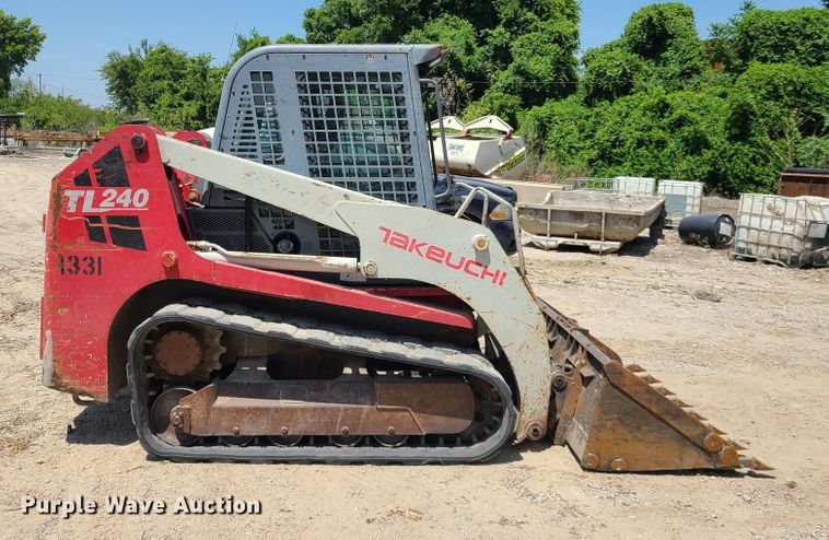 image for item DI6096 2010 Takeuchi TL240  tracked skid steer loader