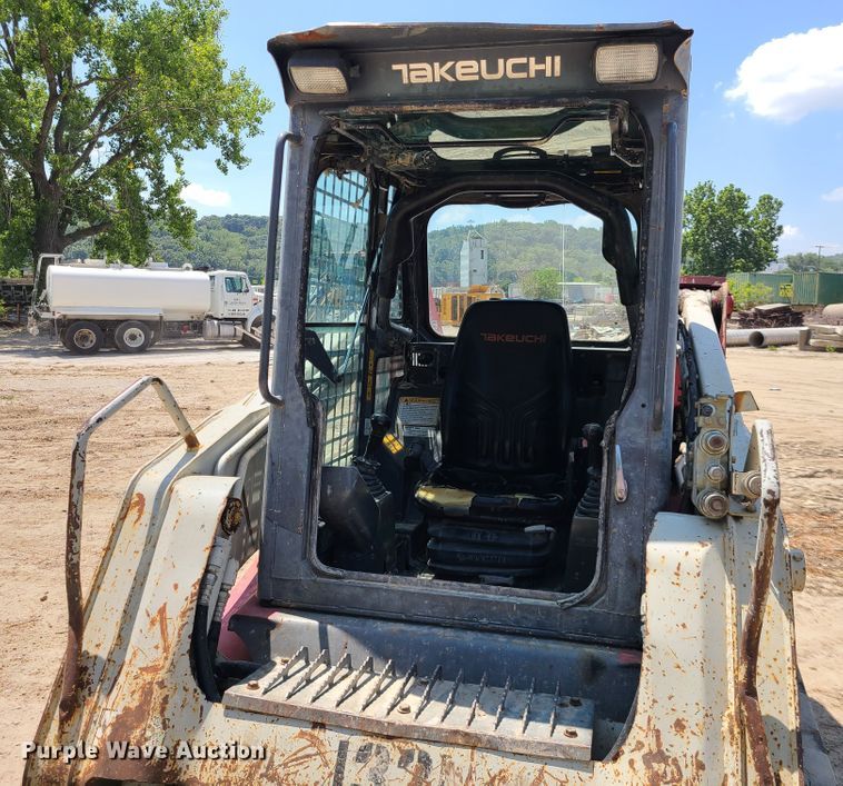 image for item DI6096 2010 Takeuchi TL240  tracked skid steer loader