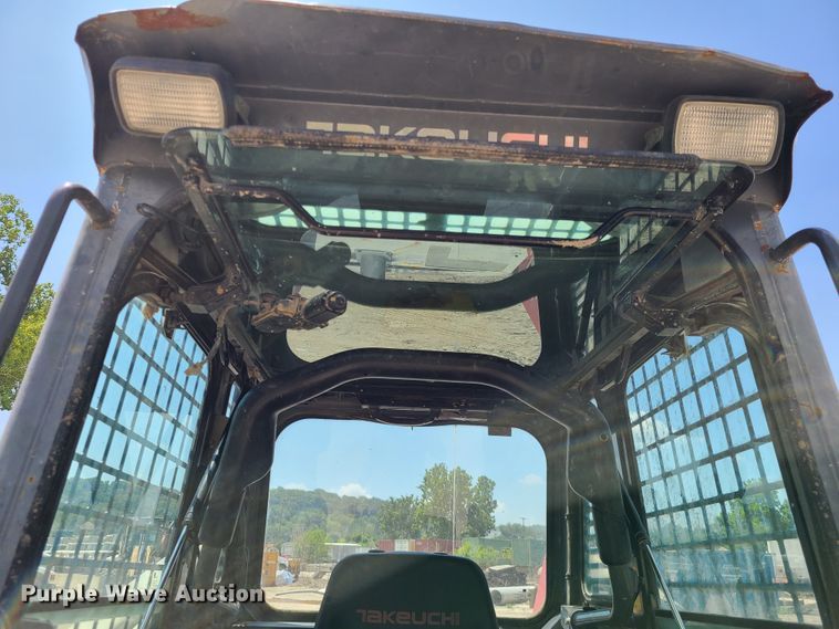 image for item DI6096 2010 Takeuchi TL240  tracked skid steer loader