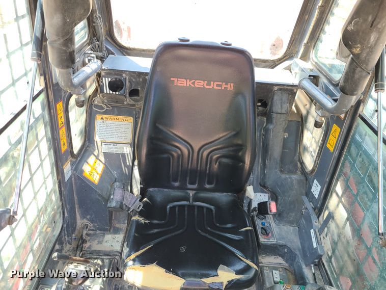 image for item DI6096 2010 Takeuchi TL240  tracked skid steer loader