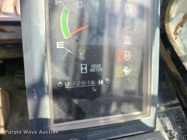 image for item DI6096 2010 Takeuchi TL240  tracked skid steer loader