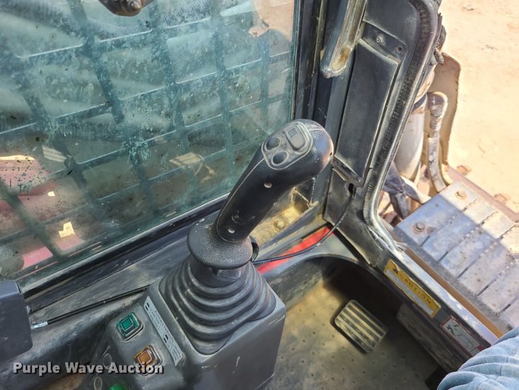 image for item DI6096 2010 Takeuchi TL240  tracked skid steer loader