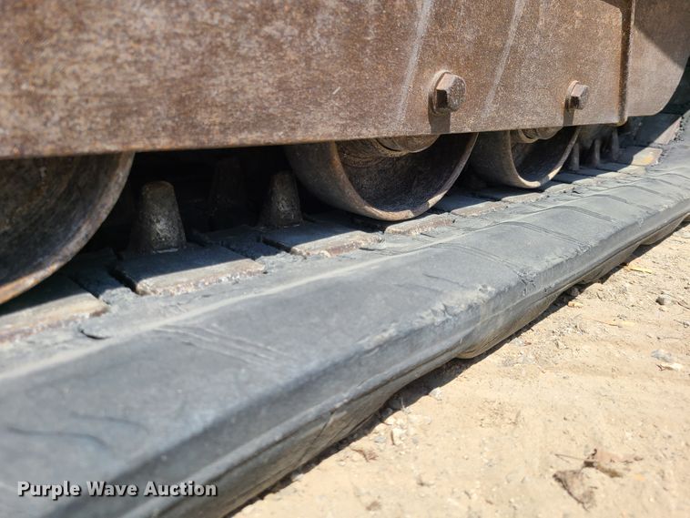 image for item DI6096 2010 Takeuchi TL240  tracked skid steer loader