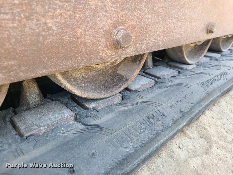 image for item DI6096 2010 Takeuchi TL240  tracked skid steer loader