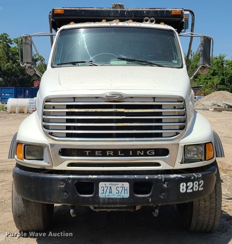image for item DI6099 2007 Sterling LT9500  dump truck