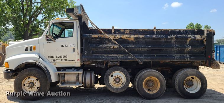 image for item DI6099 2007 Sterling LT9500  dump truck