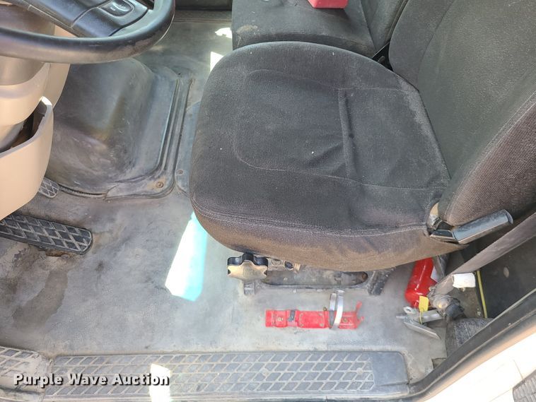 image for item DI6099 2007 Sterling LT9500  dump truck