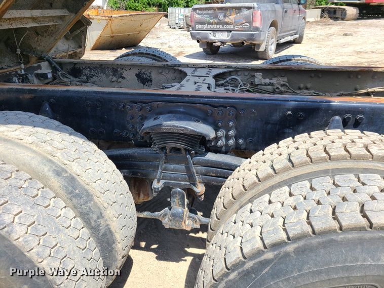 image for item DI6099 2007 Sterling LT9500  dump truck