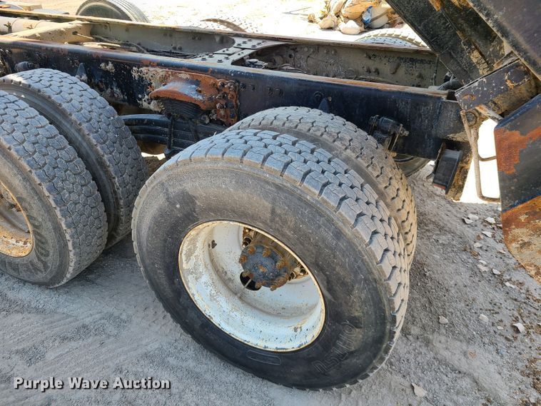 image for item DI6099 2007 Sterling LT9500  dump truck