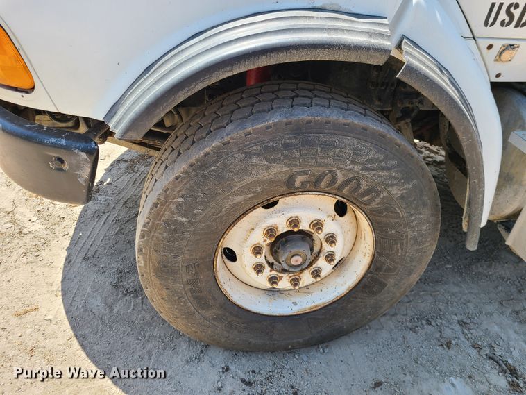 image for item DI6099 2007 Sterling LT9500  dump truck