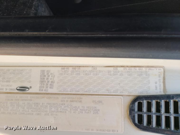 image for item DI6099 2007 Sterling LT9500  dump truck