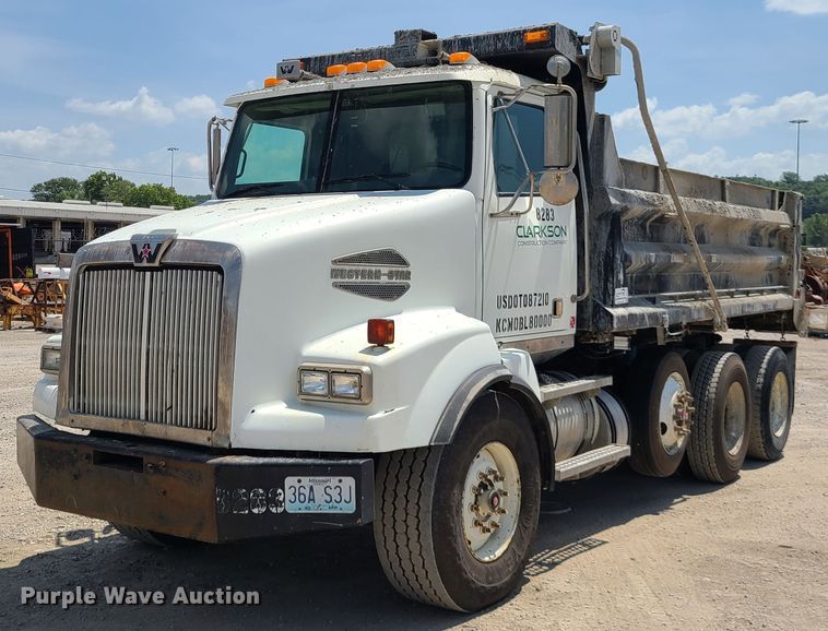 image for item DI6103 2006 Western Star 4900SA  dump truck