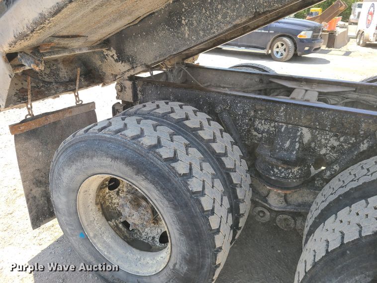 image for item DI6103 2006 Western Star 4900SA  dump truck