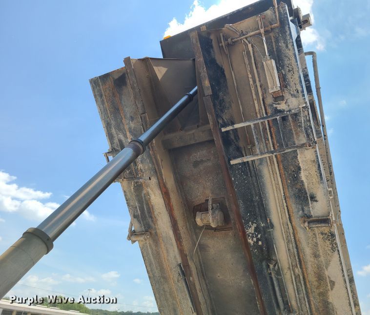 image for item DI6103 2006 Western Star 4900SA  dump truck