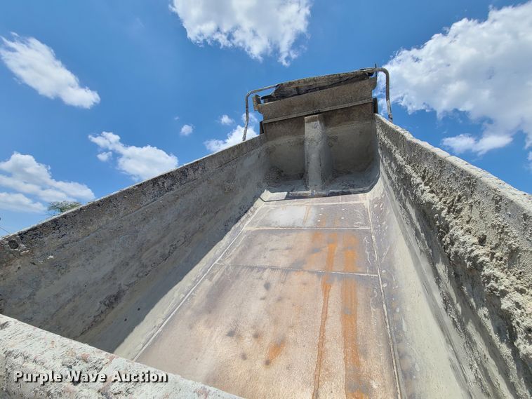 image for item DI6103 2006 Western Star 4900SA  dump truck