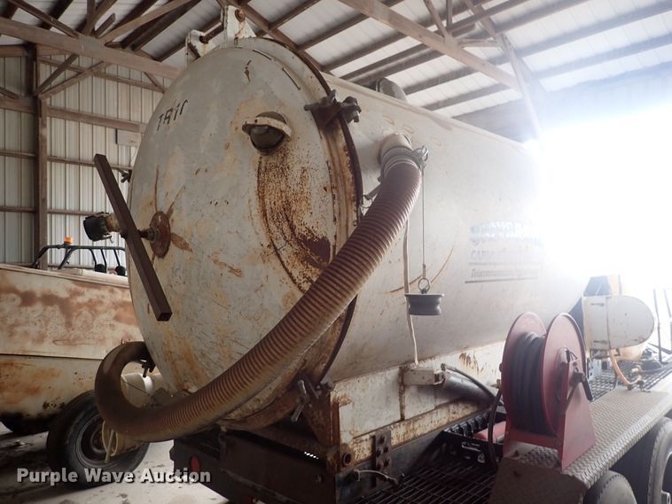 image for item DJ5692 2000 Vacuum Source V-T/800D  vacuum excavator