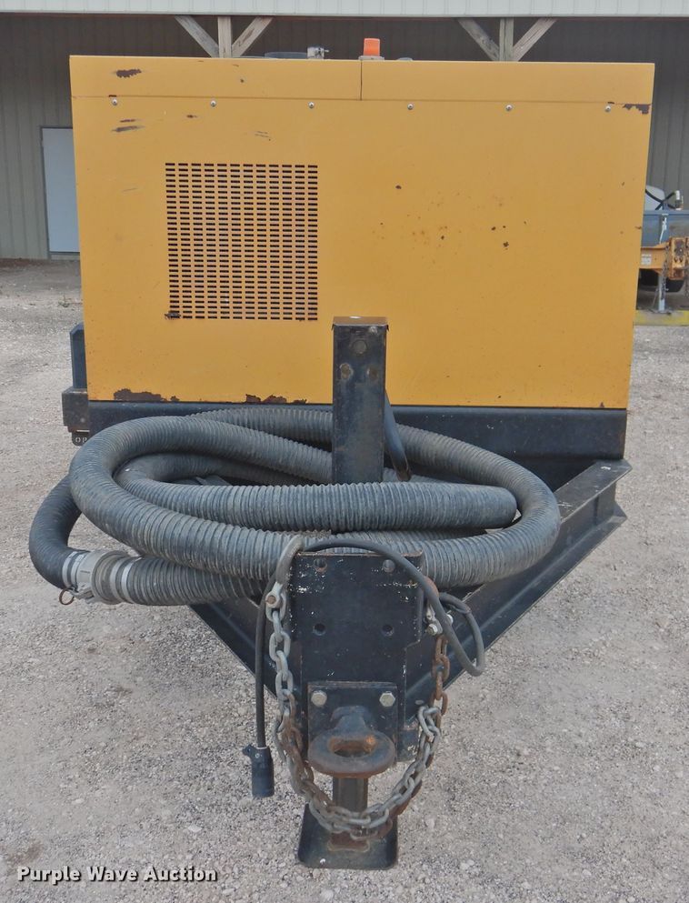 image for item DJ8469 2014 Vac-Tron LP533DT  vacuum excavator