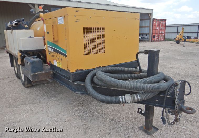 image for item DJ8469 2014 Vac-Tron LP533DT  vacuum excavator