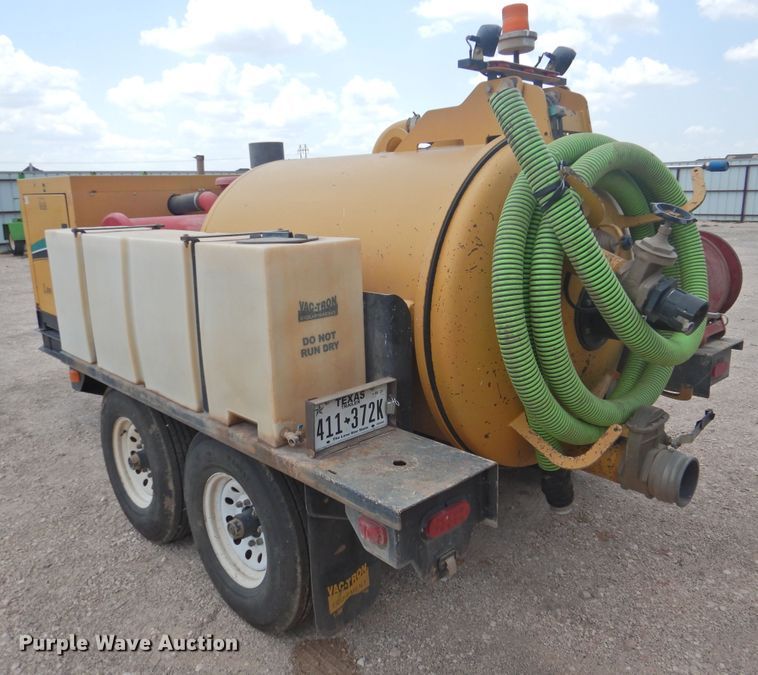 image for item DJ8469 2014 Vac-Tron LP533DT  vacuum excavator