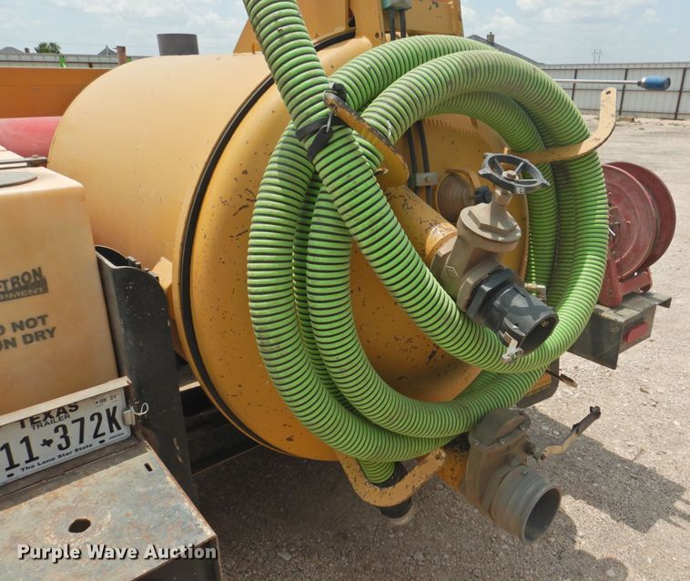 image for item DJ8469 2014 Vac-Tron LP533DT  vacuum excavator