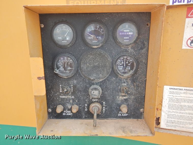 image for item DJ8469 2014 Vac-Tron LP533DT  vacuum excavator