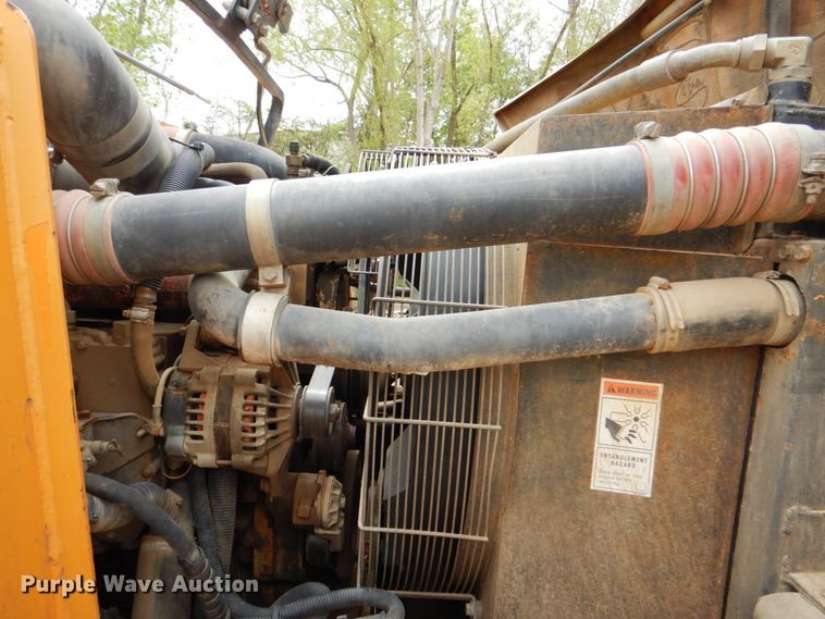 image for item DJ8740 2006 Case 325  haul truck