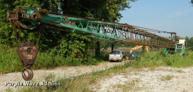 image for item DL0094 Bucyrus Erie 30-8  truck crane