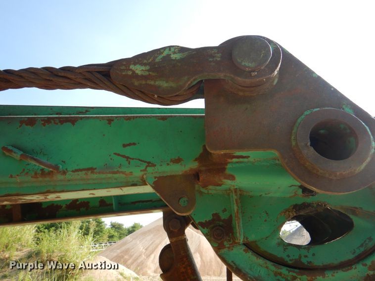 image for item DL0094 Bucyrus Erie 30-8  truck crane