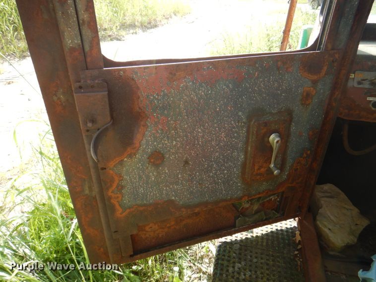 image for item DL0094 Bucyrus Erie 30-8  truck crane