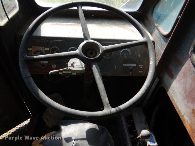 image for item DL0094 Bucyrus Erie 30-8  truck crane