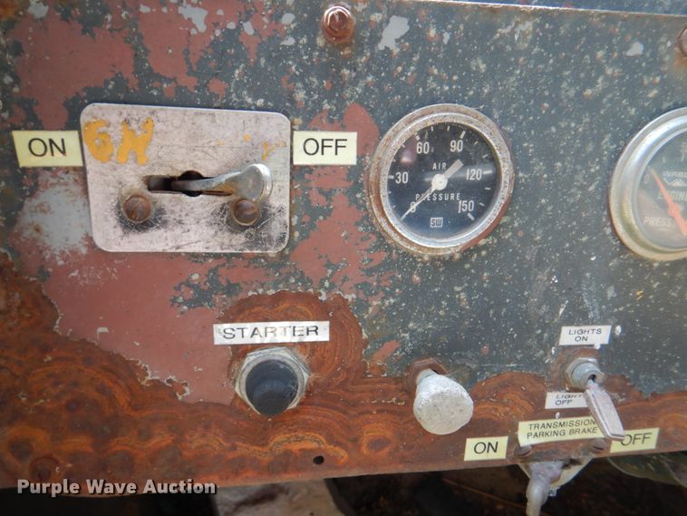 image for item DL0094 Bucyrus Erie 30-8  truck crane