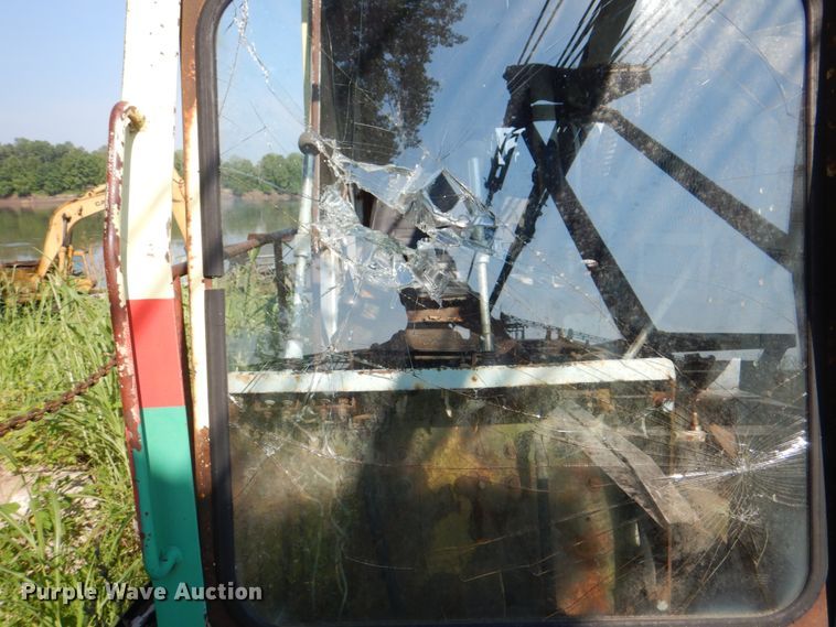 image for item DL0094 Bucyrus Erie 30-8  truck crane