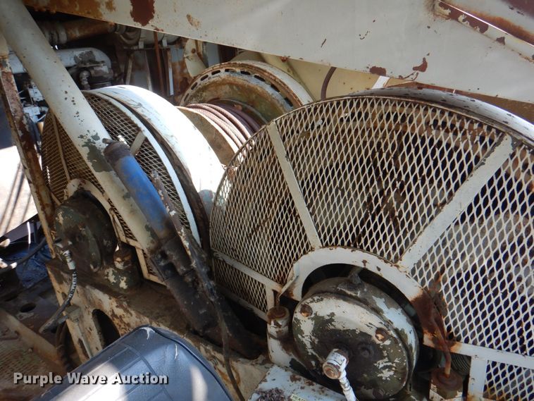 image for item DL0094 Bucyrus Erie 30-8  truck crane