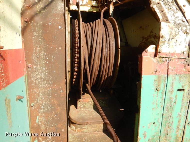 image for item DL0094 Bucyrus Erie 30-8  truck crane