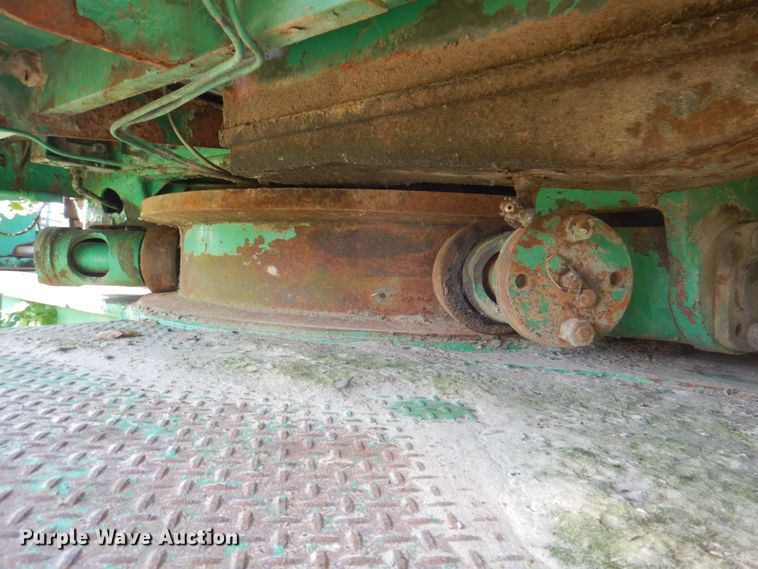 image for item DL0094 Bucyrus Erie 30-8  truck crane