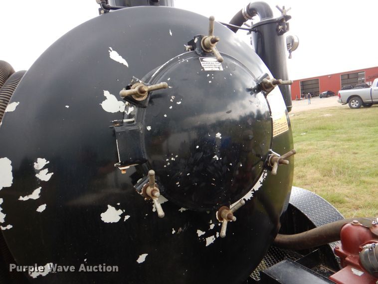 image for item DL0504 Magnus Vac LKT800D  vacuum excavator