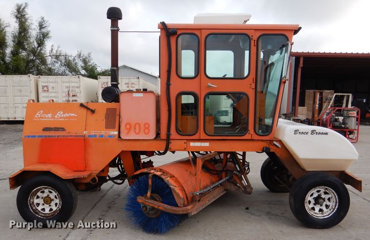 image for item DL3408 1998 Broce RC350  broom