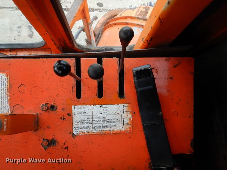 image for item DL3408 1998 Broce RC350  broom