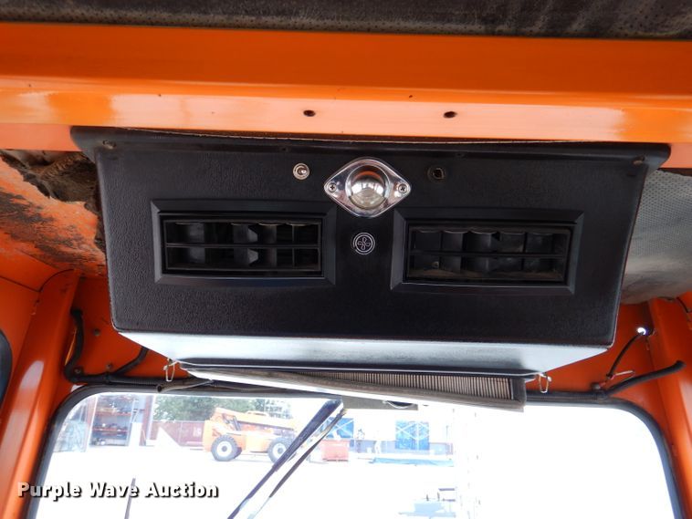 image for item DL3408 1998 Broce RC350  broom