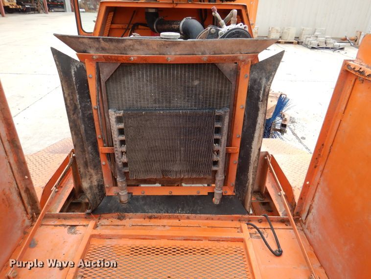 image for item DL3408 1998 Broce RC350  broom