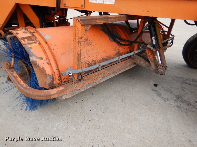 image for item DL3408 1998 Broce RC350  broom