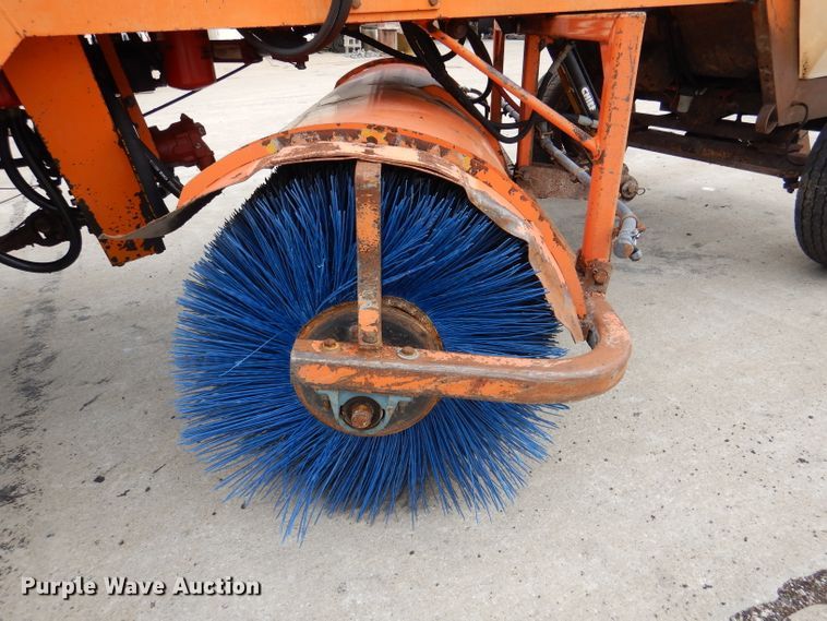 image for item DL3408 1998 Broce RC350  broom