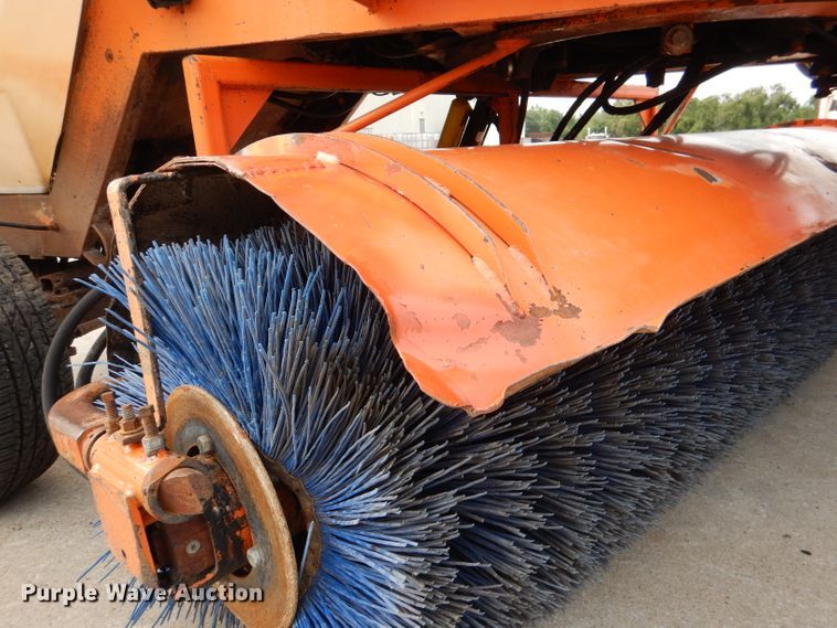 image for item DL3408 1998 Broce RC350  broom