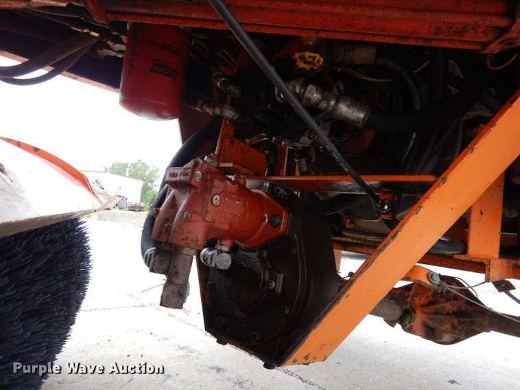 image for item DL3408 1998 Broce RC350  broom