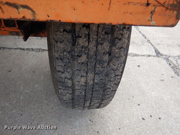 image for item DL3408 1998 Broce RC350  broom