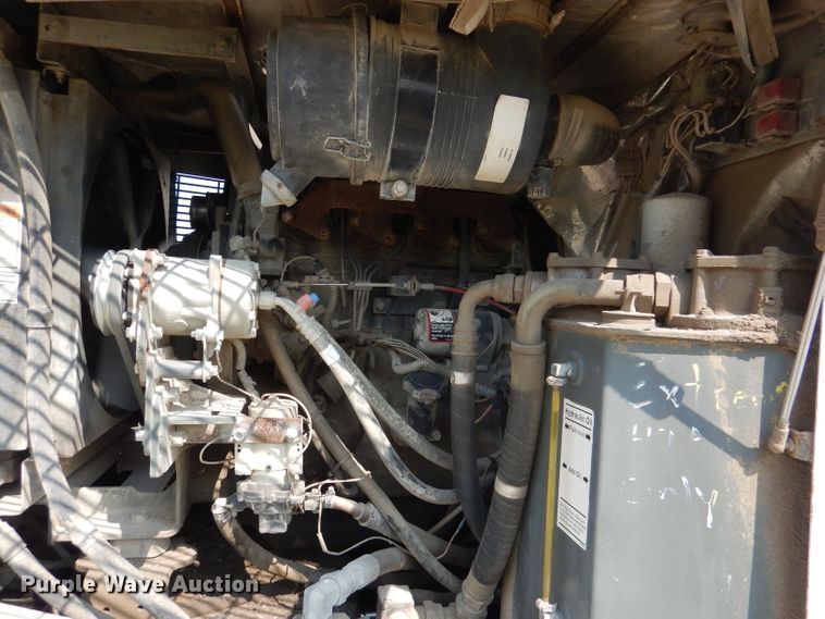 image for item DL3424 2002 Elgin Pelican Series P  street sweeper