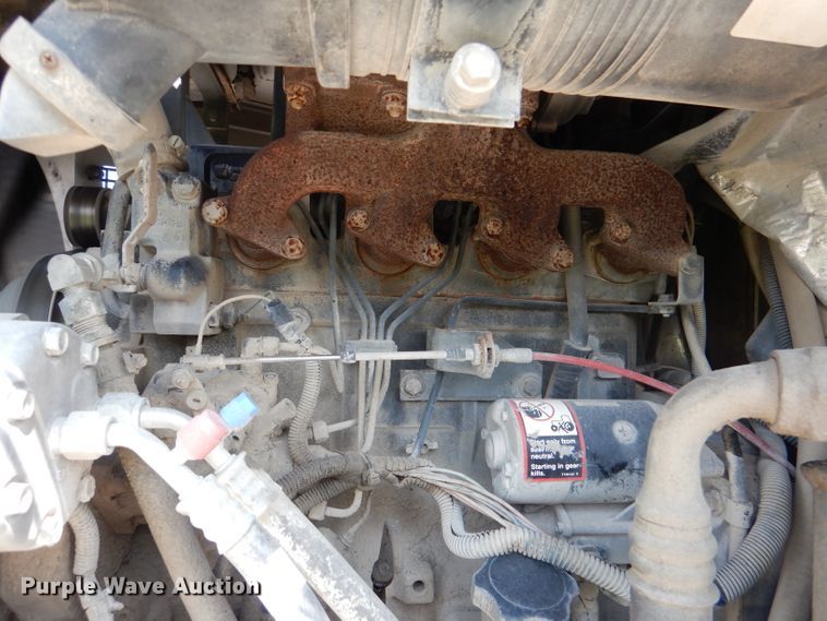 image for item DL3424 2002 Elgin Pelican Series P  street sweeper