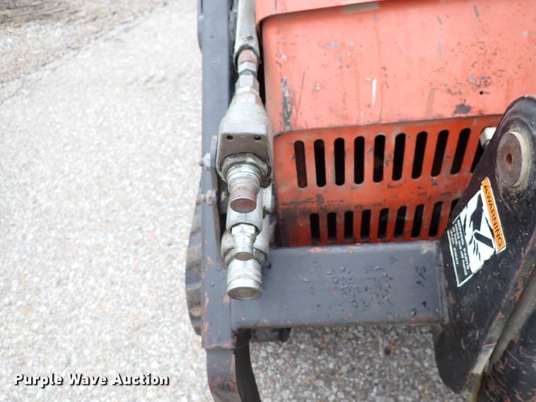image for item DL7611 2006 Ditch Witch SK650  compact utility loader